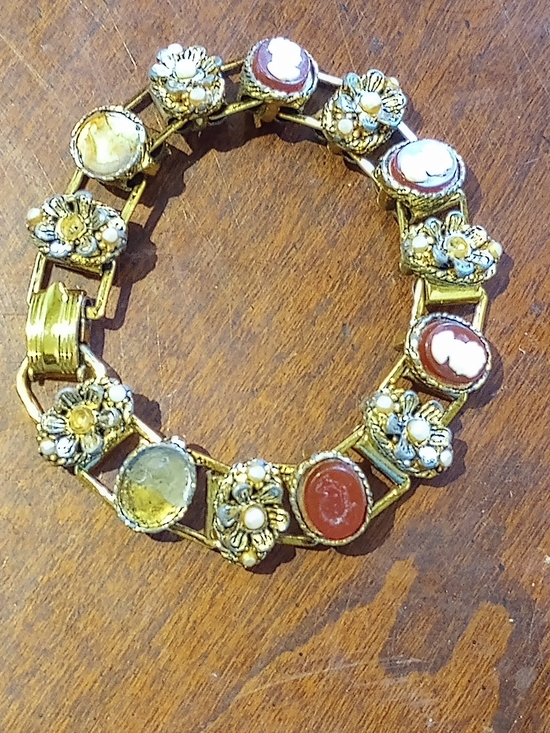 Antique Jewelry - Antique Gold Floral Cameo-Link Bracelet with Red and Cream Accents